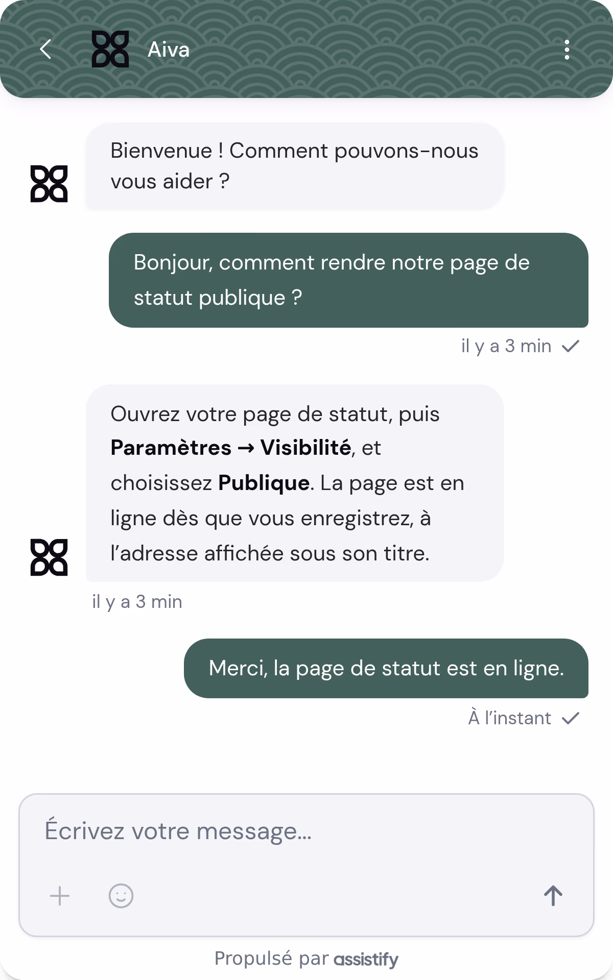 Webchat in French for Philippe in Paris, under a cloud pattern on a green header: he asks how to make his status page public, Aiva answers in French with the setting to change, and Philippe says the page is live.